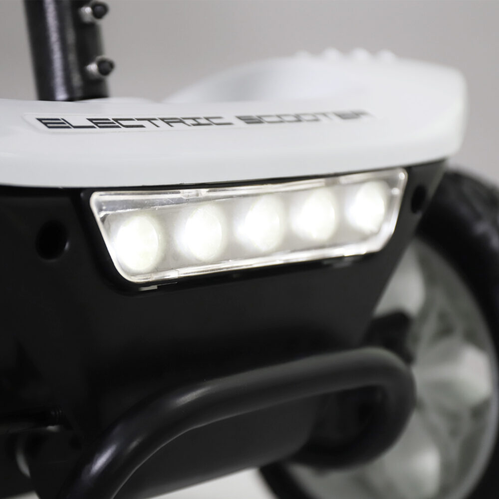 MetroCruze Heavy Duty Mobility Scooter for Adults - 220lbs Capacity, 350w Motor, Air travel approval - Image 9