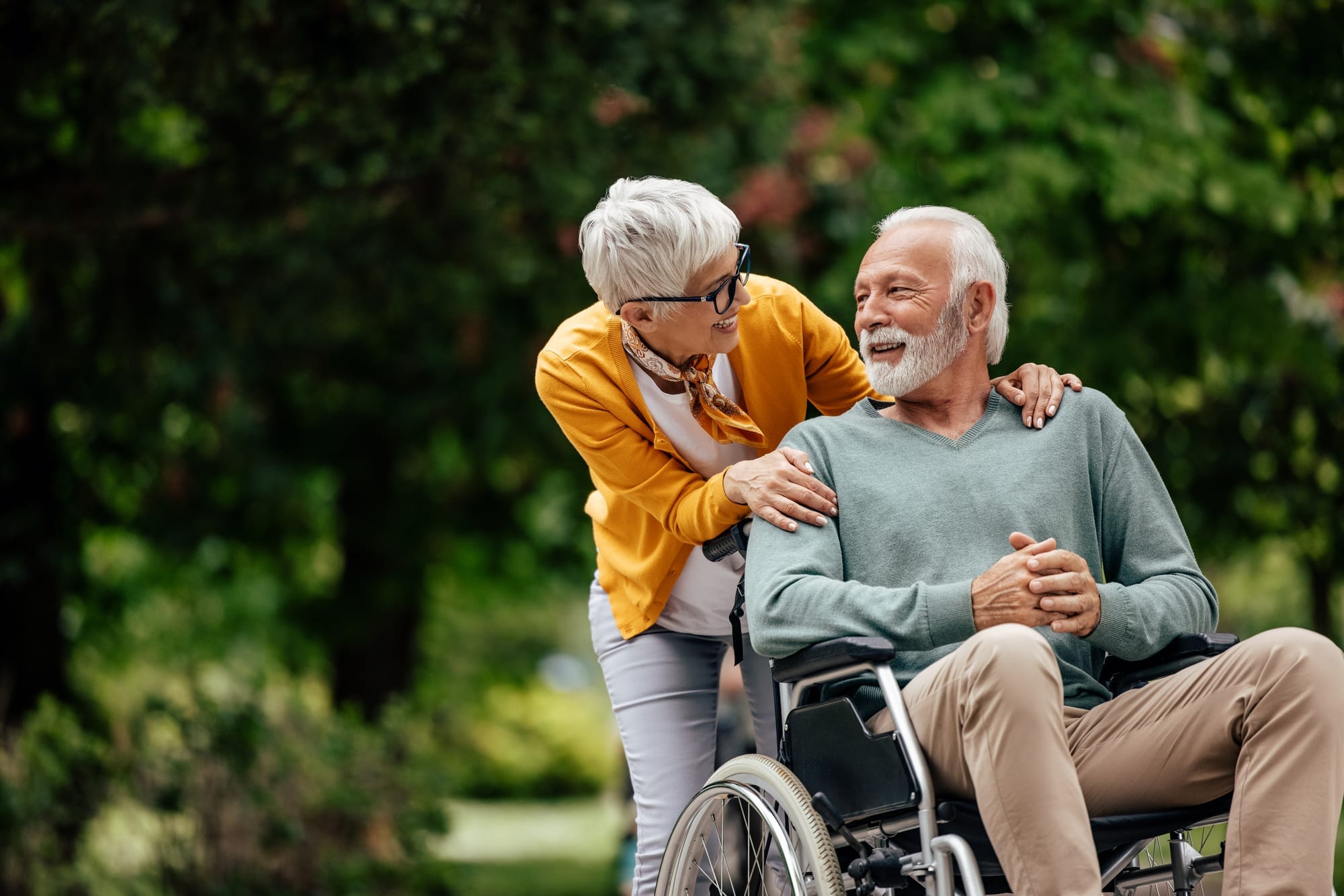 What are the disadvantages of an electric wheelchair